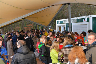 Ein voller Erfolg! Die Hockeybetreuer hatten geladen - an die 450 Gäste folgten die Einladung!