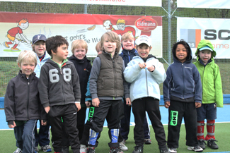 Über 40 Kinder waren beim Hockey-Ostercamp 2012 im 1. Hanauer THC dabei!