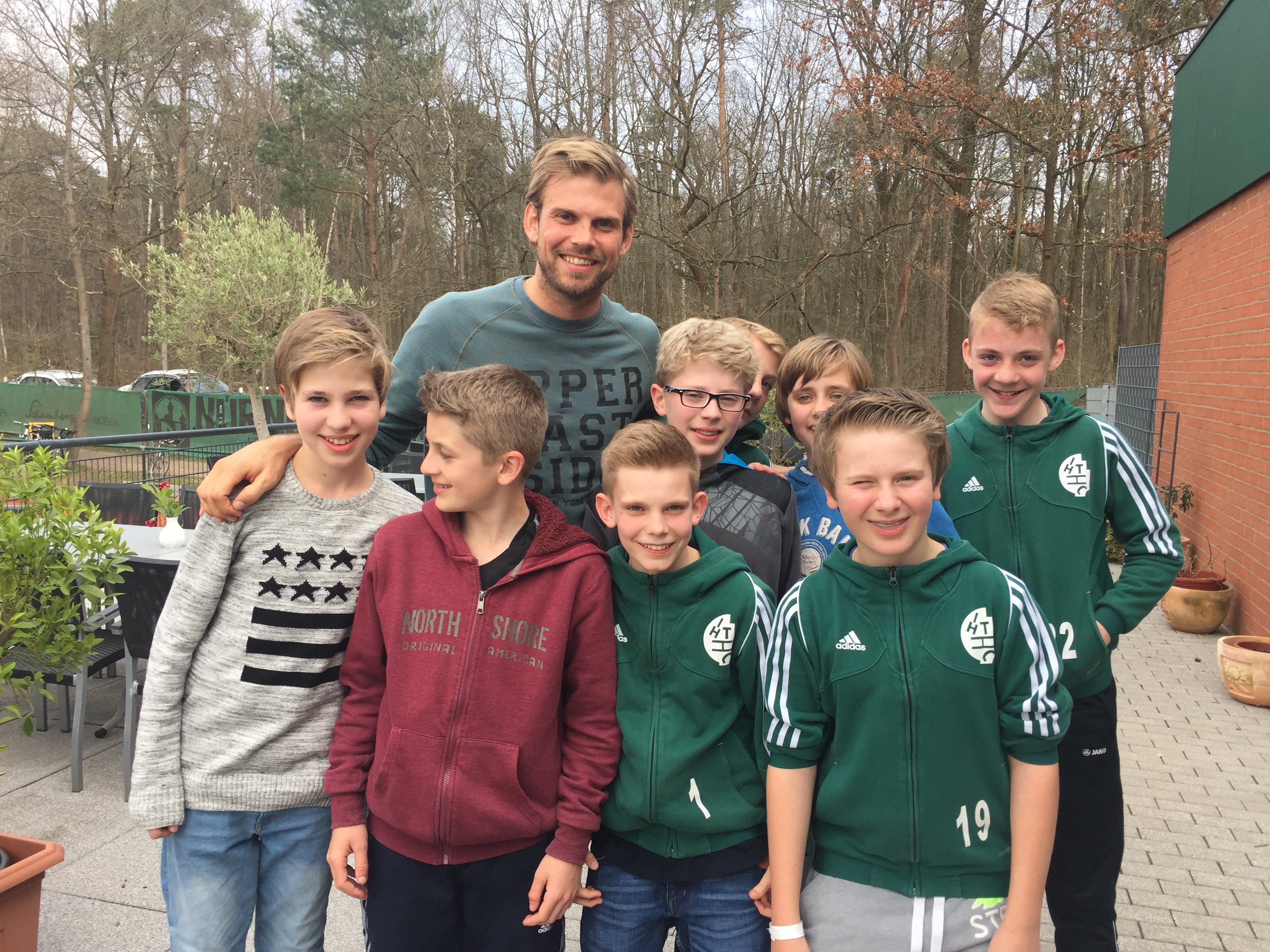 Doppel-Olympiasieger Moritz Fürste mit A Knaben des 1. Hanauer THC