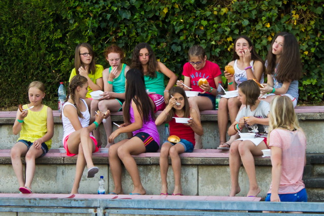 Die B Mädchen des 1. Hanauer THC e.V. beim Eintopf-Pokal 2015 des RTHC Leverkusen
