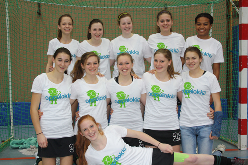 Die WJA des Hanauer THC e.V. in Oppalokka-Look auf der SDM in Bietigheim Die WJA des Hanauer THC e.V. in Oppalokka-Look auf der SDM in Bietigheim