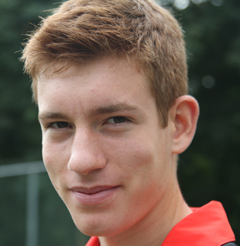 Nicolas Deuschel tritt am 1.9.2012 seine Stelle als FSJ-ler im 1. Hanauer THC an