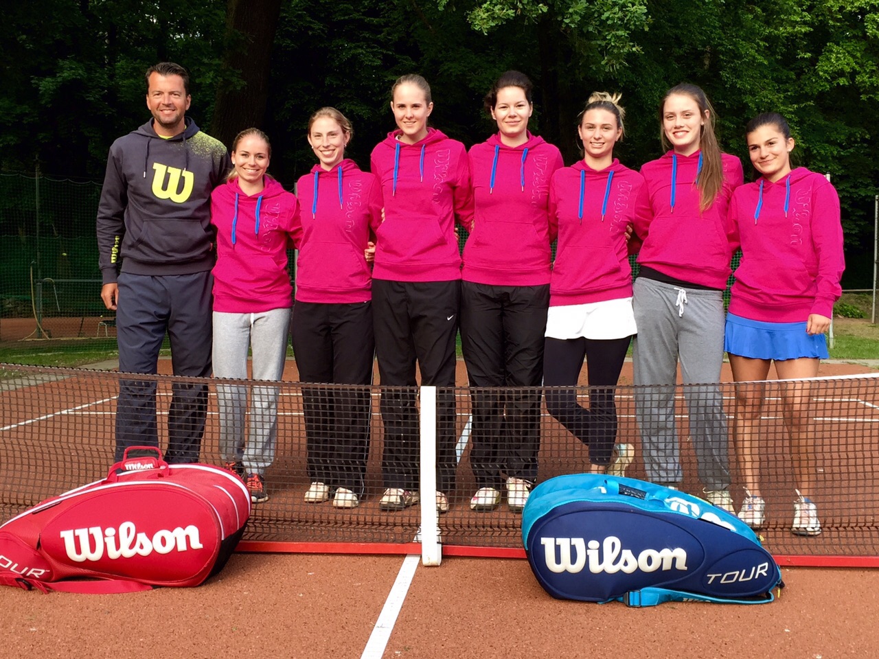 Die 1. Tennis-Damen des 1. Hanauer THC e.V.