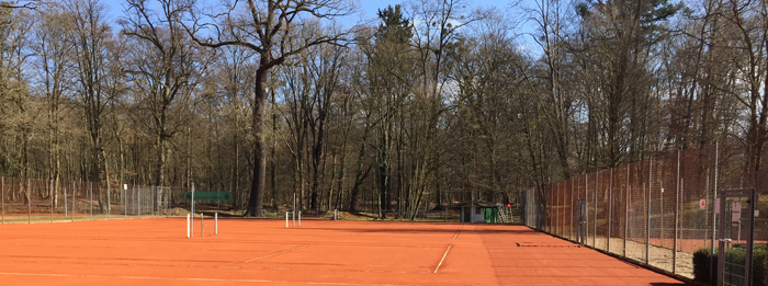 Die THC Tennisplätze im wunderschönen Wilhelmsbader Kurpark